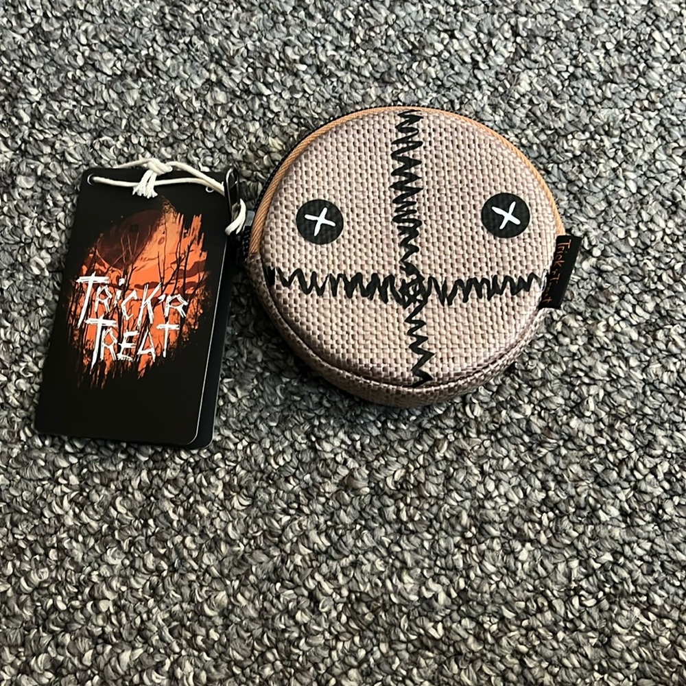 Loungefly Trick 'R Treat Sam Figural Coin Purse